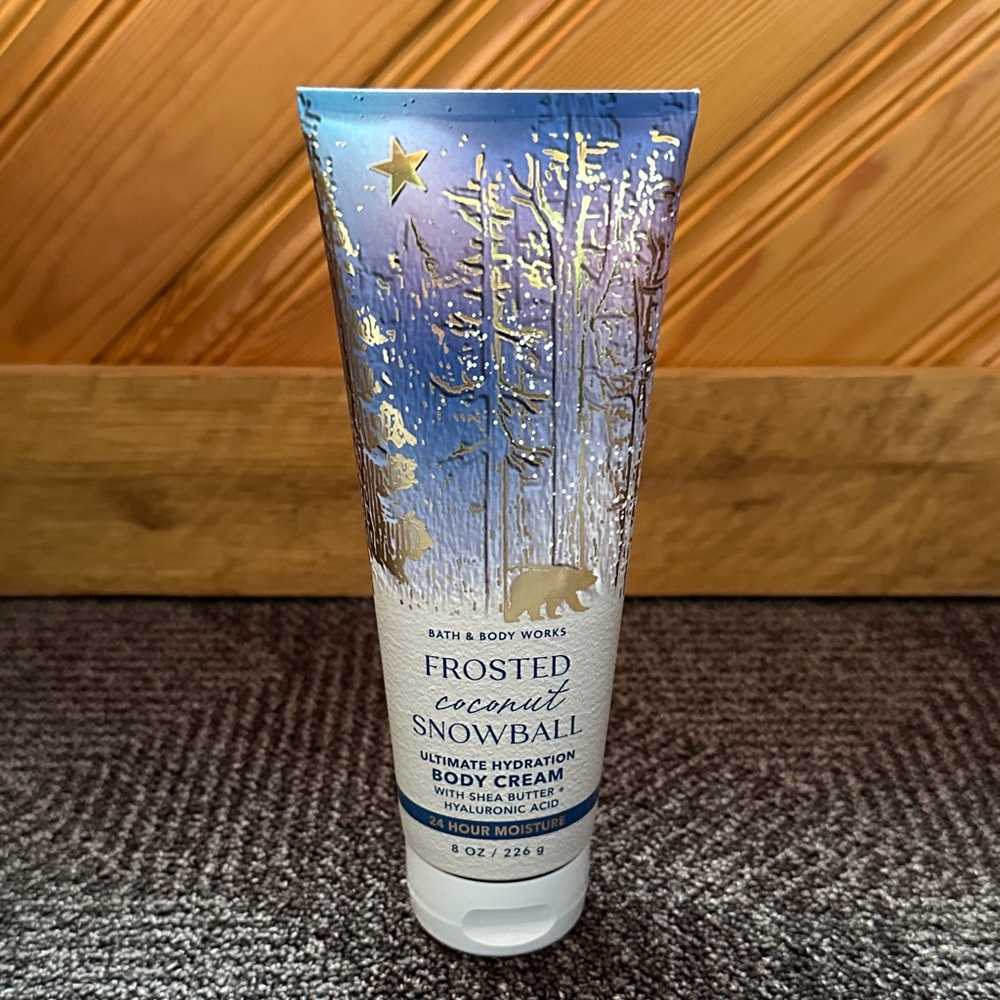 Bath & Body Works Frosted Coconut Snowball Body Cream